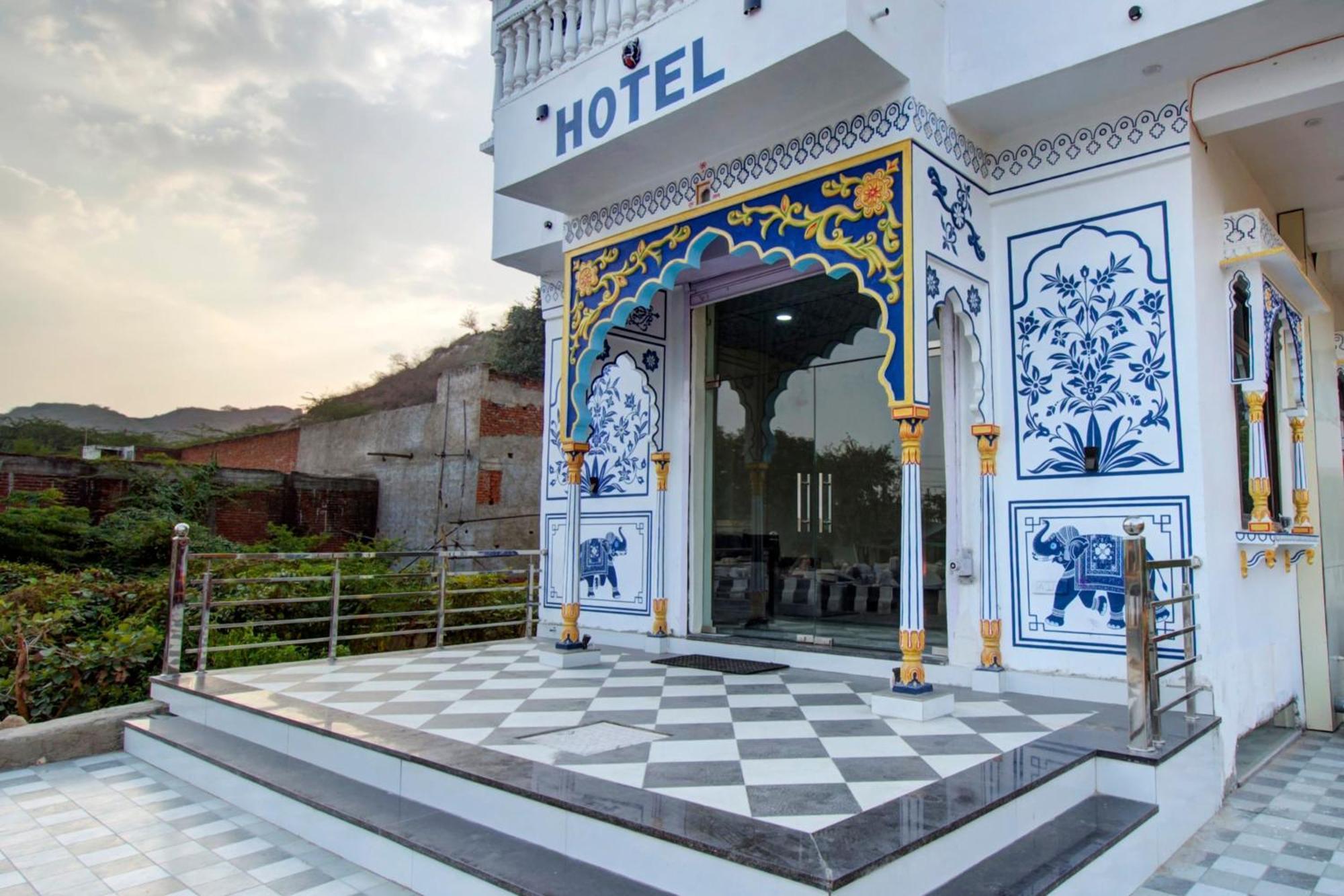Hotel O Moon Mahal Dźajpur Zewnętrze zdjęcie